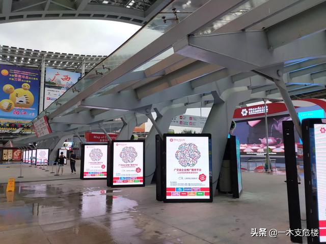 想給自己的廠(chǎng)建一個(gè)網(wǎng)站，宣傳企業(yè)動(dòng)態(tài)和產(chǎn)品信息等，請這方面的朋友介紹一下可以嗎，謝謝？