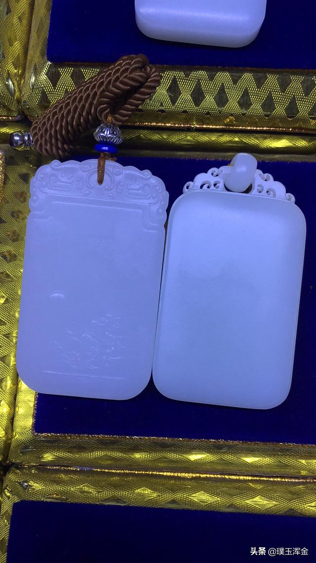 現在雕刻行業(yè)怎么樣雕刻機，購買(mǎi)一臺小型雕刻機，雕刻擺件，把件，掛件，哪位大神給個(gè)建議？