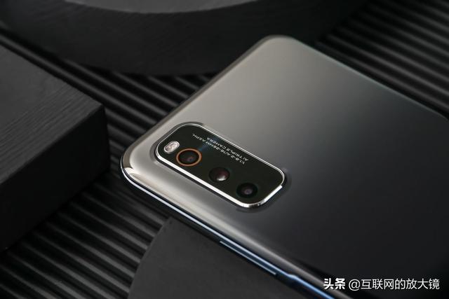 為什么現在的手機越來(lái)越貴了手機？
