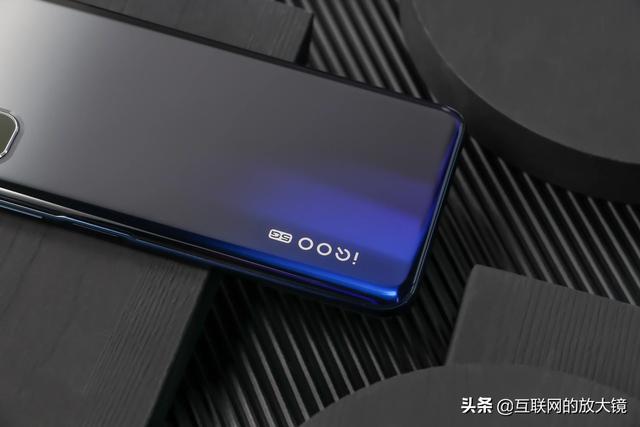 為什么現在的手機越來(lái)越貴了手機？